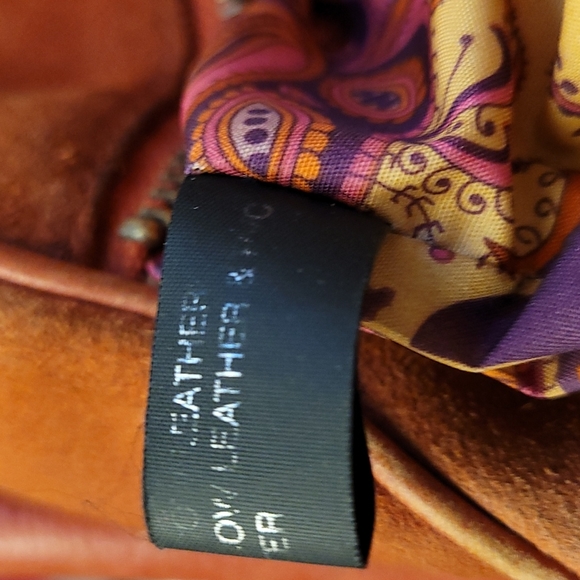 MAX coral genuine seude purse. - Picture 10 of 10